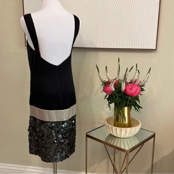 Cocktail dress by Vera wang lavender label - Picture 4 of 7